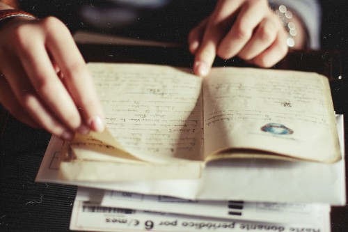 bracelets-diary-girl-hands-photography-Favim.com-342404-e1350646434172